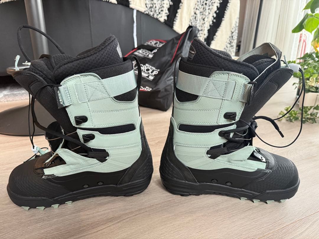 値下済 VANSバンズ スノーボード ブーツMN Infuse 25-26モデル