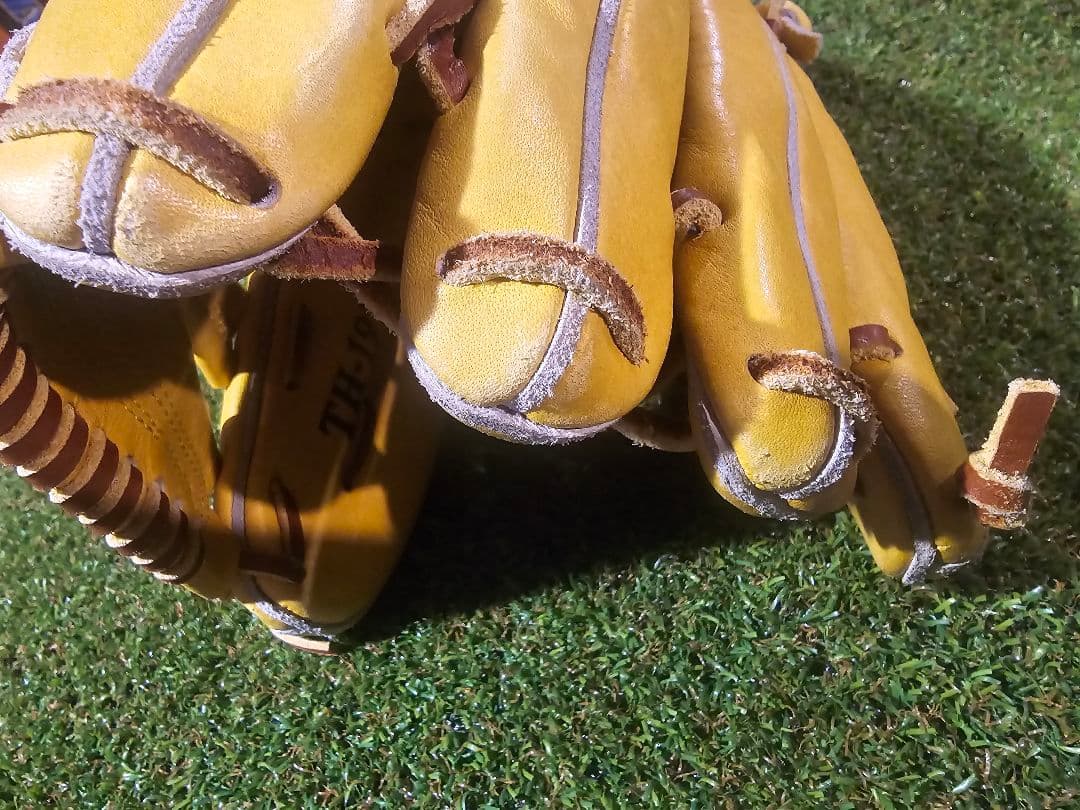 ハタケヤマ　TH-197X　軟式　外野手　右投げ　グラブ