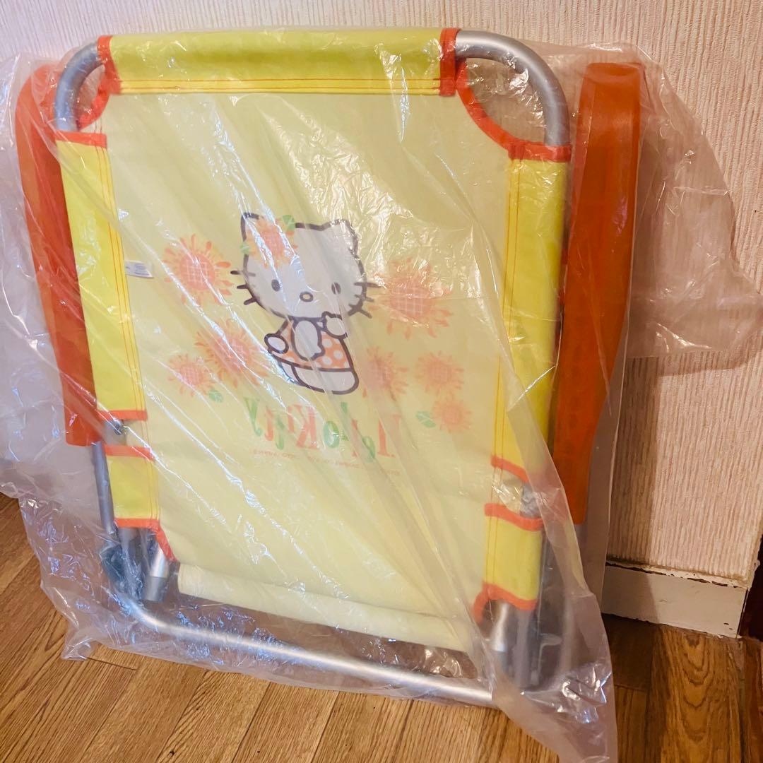 美品　激レア　ハローキティ アウトドアチェア　折り畳み椅子　2001