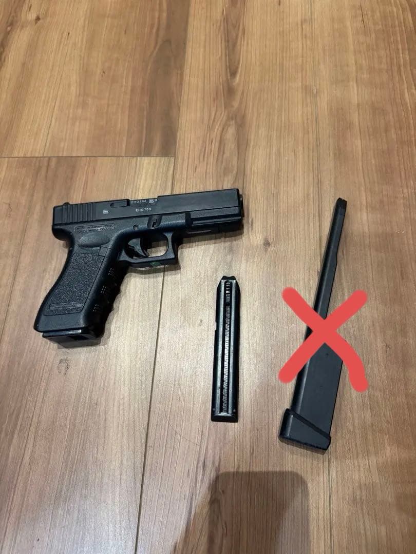 東京マルイ　グロック18c電動ハンドガン リポ化　リポバッテリー　マガジン付き