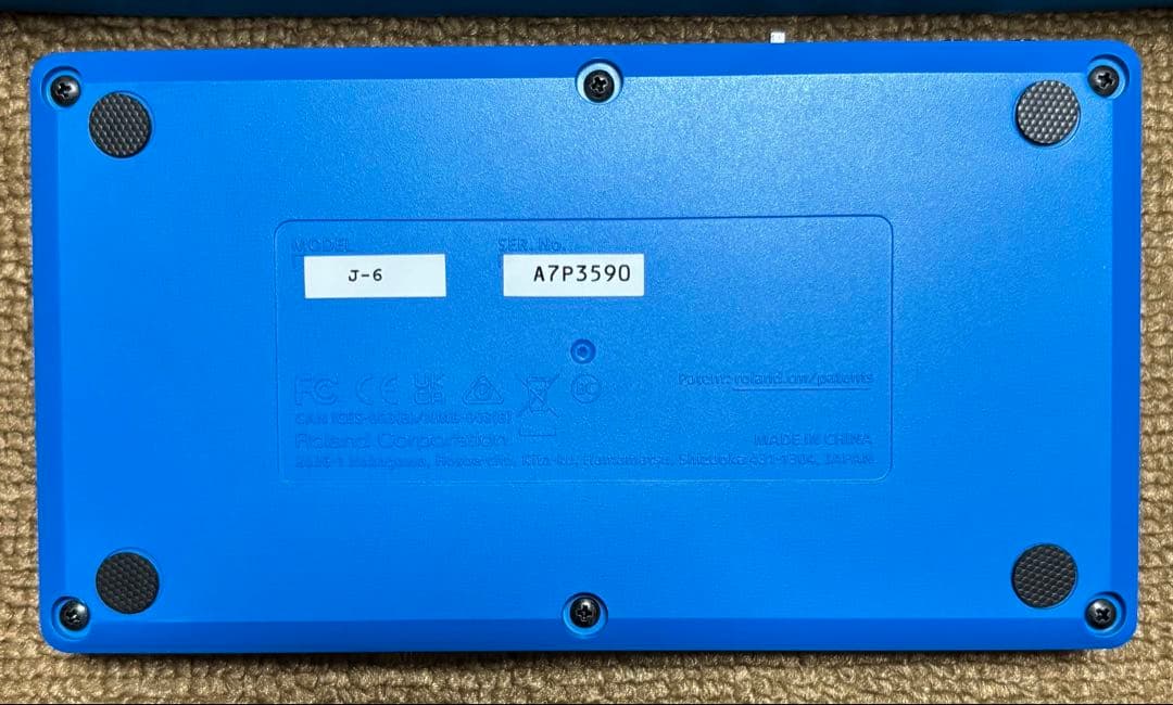 完全動作品 Roland AIRA Compact J-6