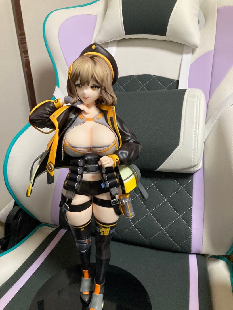 中古フィギュア　NIKKE アニス　1/4スケールフィギュア　フリーイング