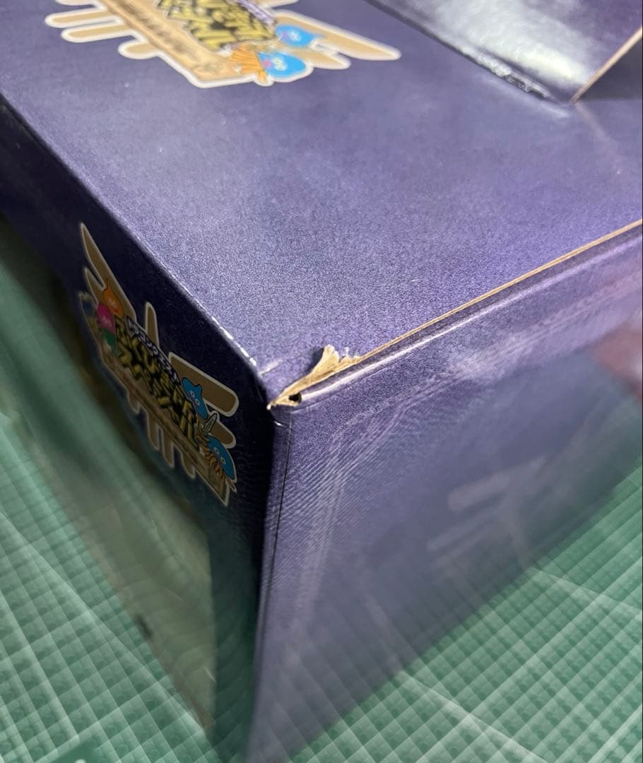 ドラクエ　ふくびき所スペシャル　スペシャルメタリックブルーバージョン　ロトの兜