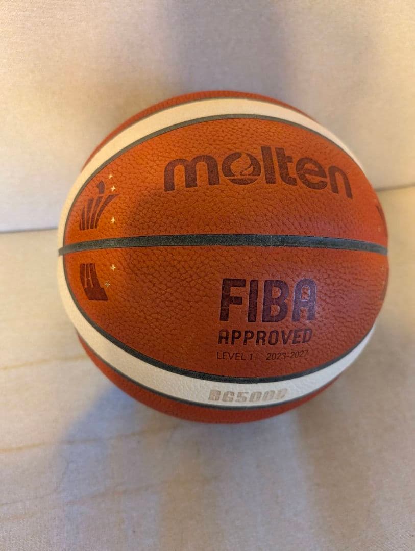 【値下げ中】Bリーグ 公式試合球（バスケットボール・7号球・天然皮革）