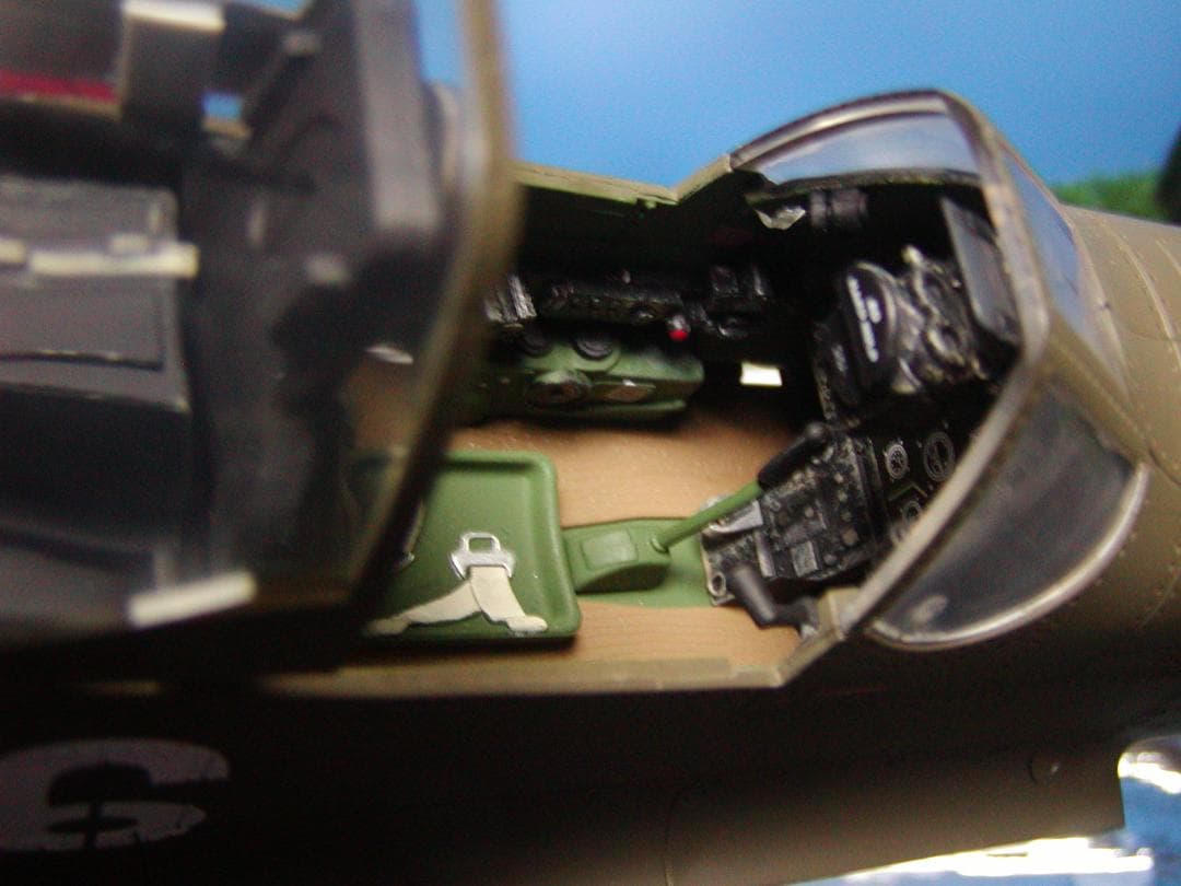 稀少1/18 P-51D ムスタング　オールド・クロウ