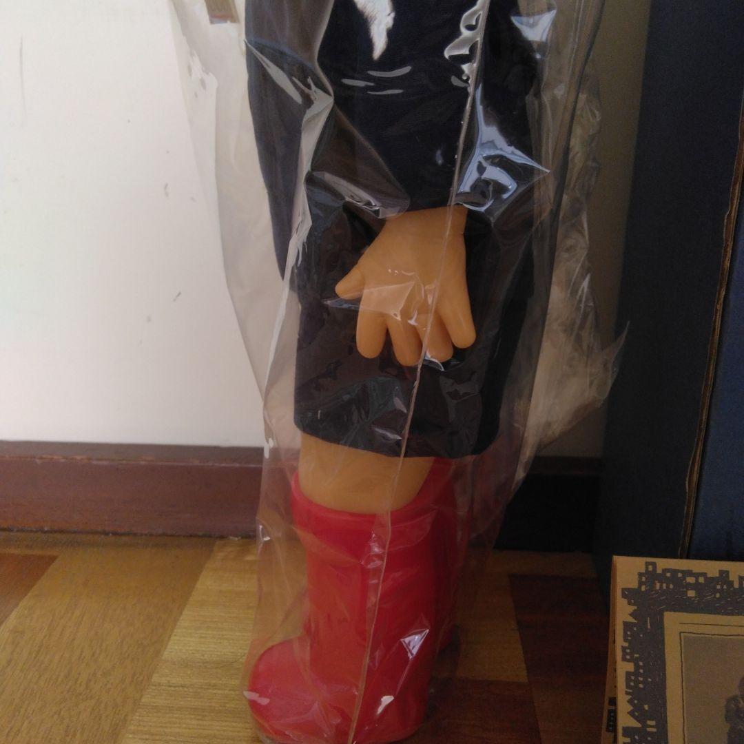 鉄腕アトムソフビ　学生服　　　　　　　ビリケン商会 ビックサイズ約45㎝　箱付き