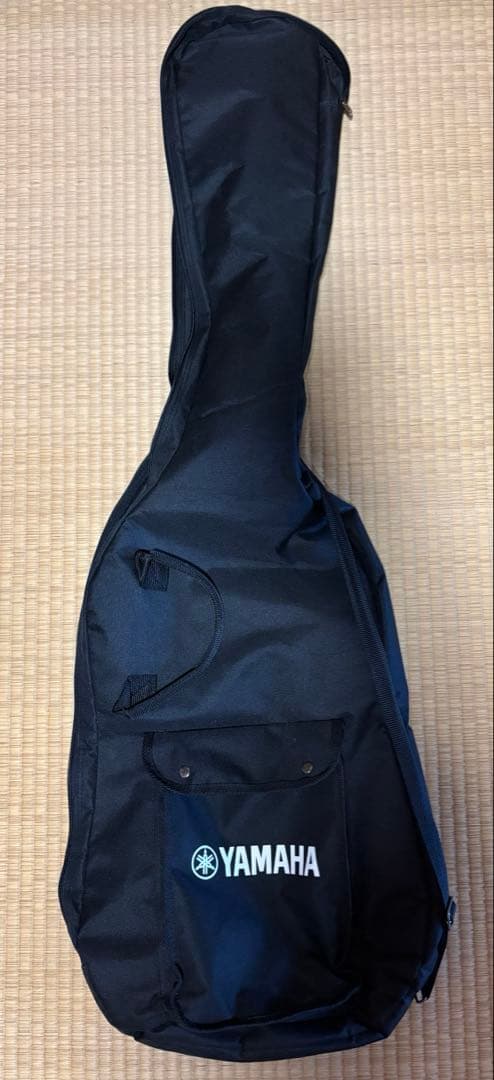 美品、おまけあり　ヤマハ　エレキベース　TRBX304 WH ホワイト