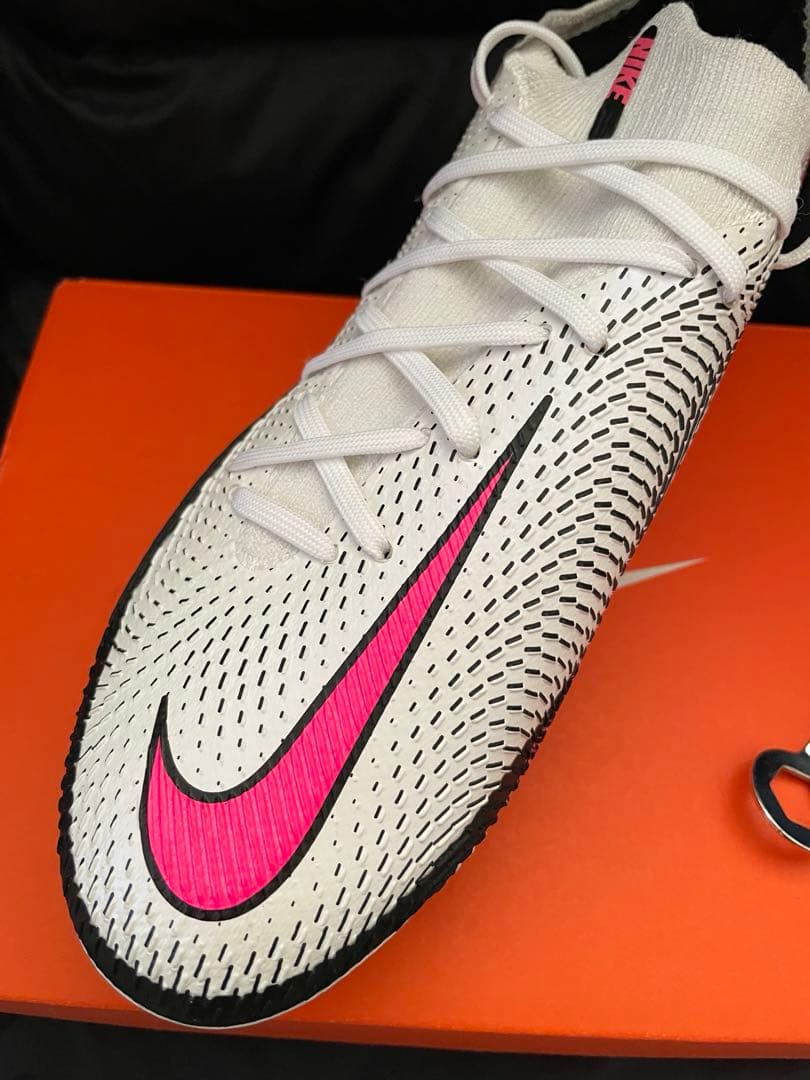 新品　ナイキファントムGTエリートSG-PRO 24.0cm 取り替え