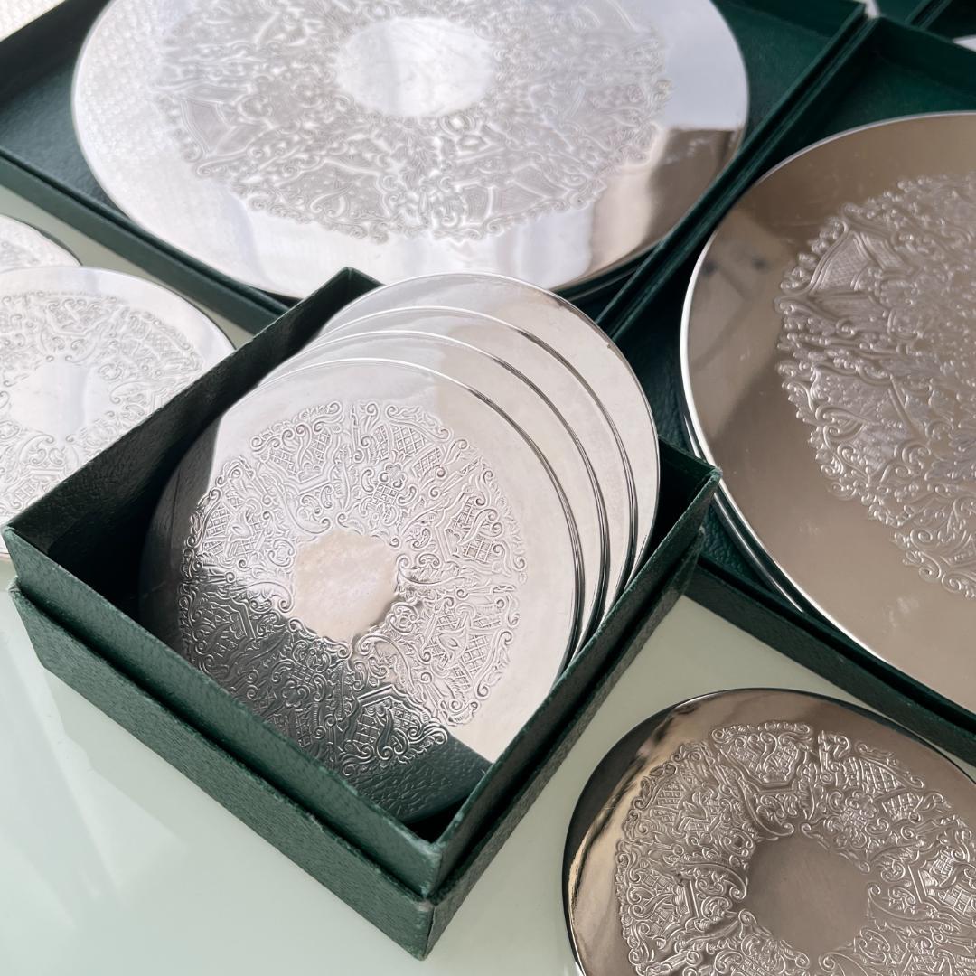 【英国】 プレースマット 23cm / コースター 10cm　各8枚