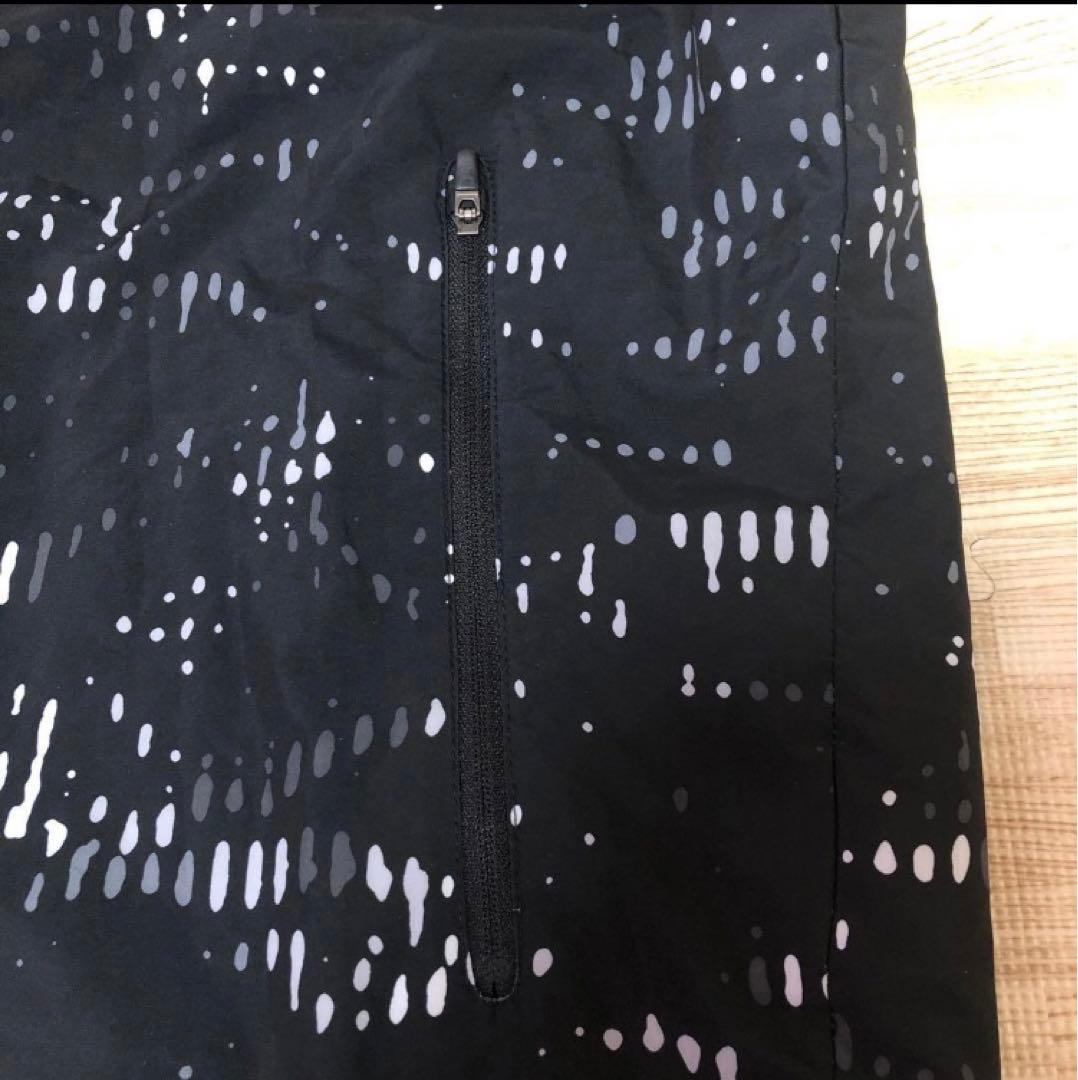 ナイキランニングジャケット総柄