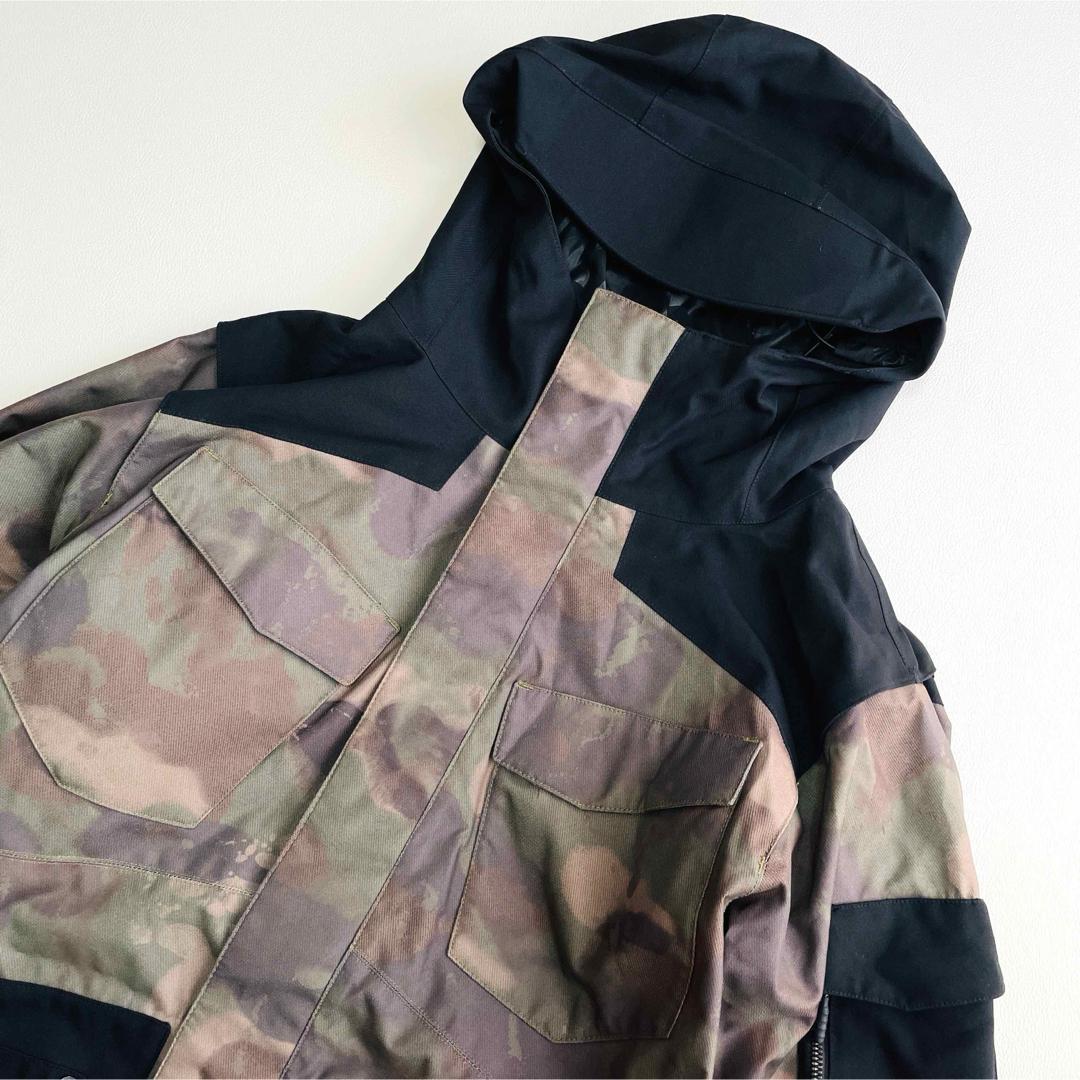 6720 ボルコム　ジャケット　スノボウェア メンズ 迷彩柄　カモフラ
