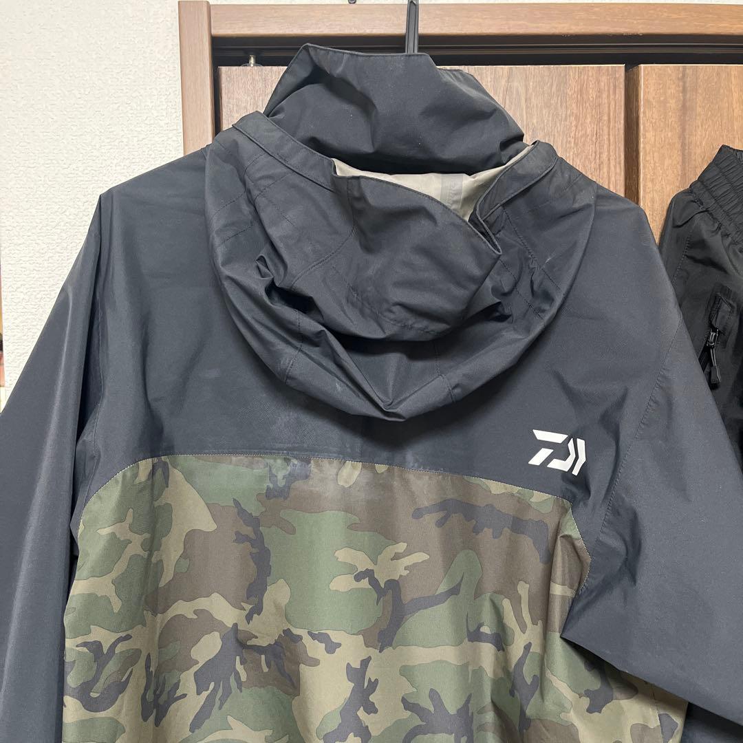 ダイワ　ゴアテックスレインスーツ　レインコート