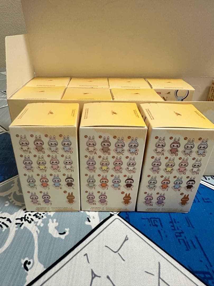 THE MONSTER PIN FOR LOVEシリーズぬい ぐるみ3箱