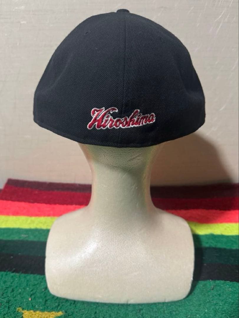 美品 レアカラー NEW ERA 広島カープ キャップ ブラック 58.7cm