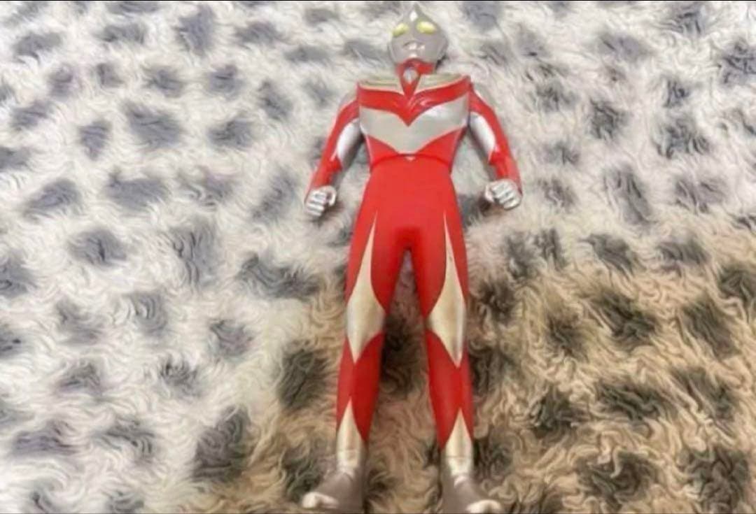 【希望金額で売ります】ウルトラマンティガ パワータイプ フィギュア