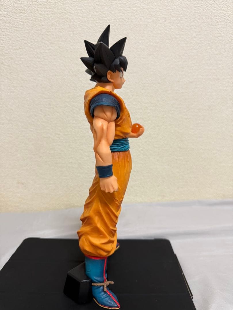 ドラゴンボールZ 30周年 孫悟空 フィギュア 30周記念 Grandista