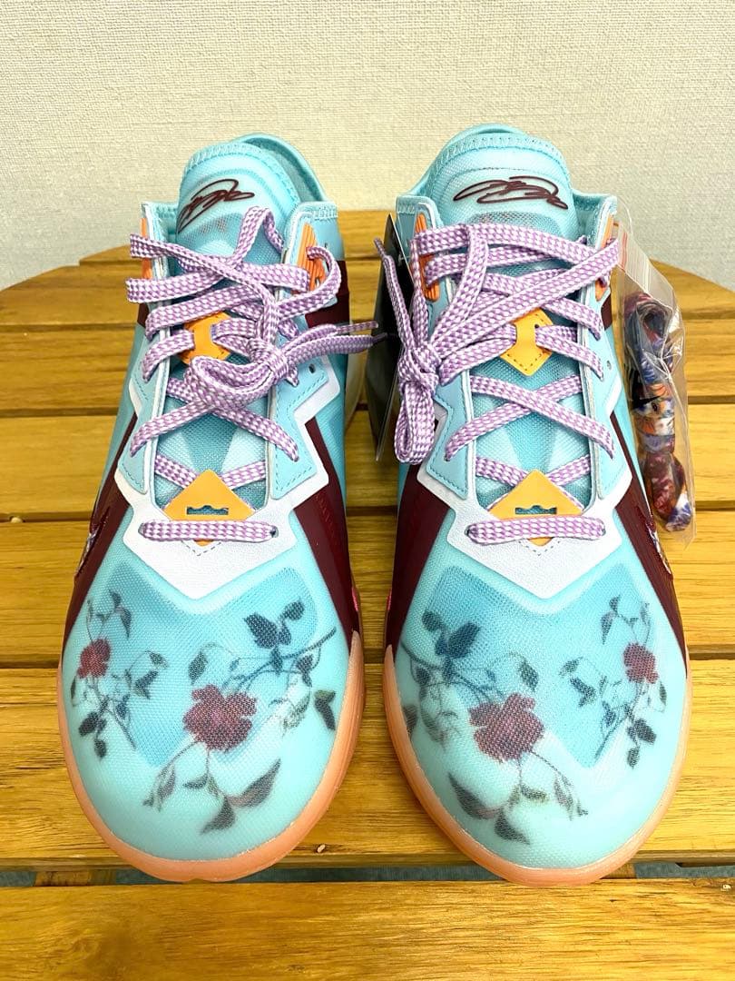 シューズ(男性用) NIKE LEBRON XVIII LOW \"FLORAL\" 28cm