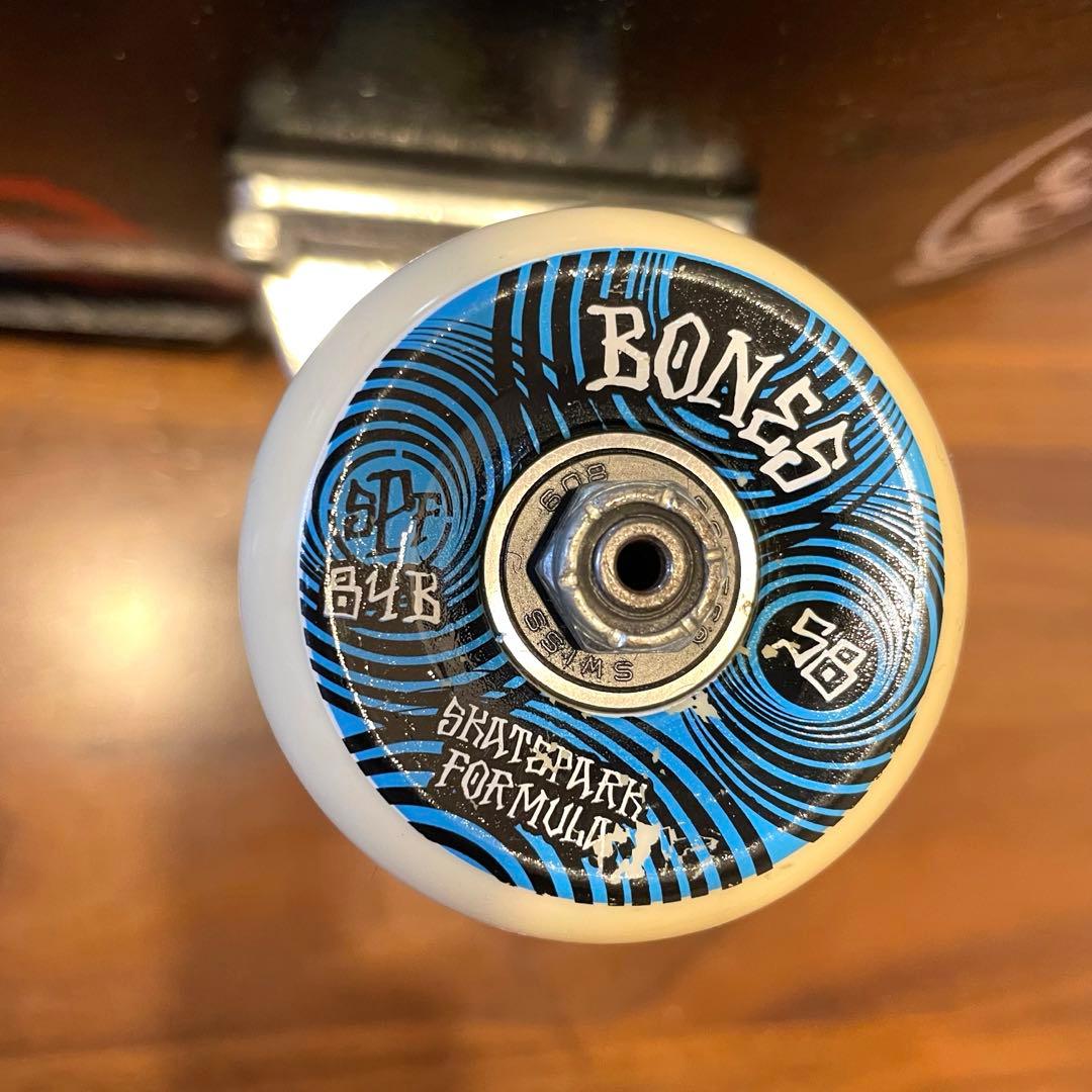 インディペンデント　スケートボード　ボーンズウィール　スケボー　HOSOI 美品