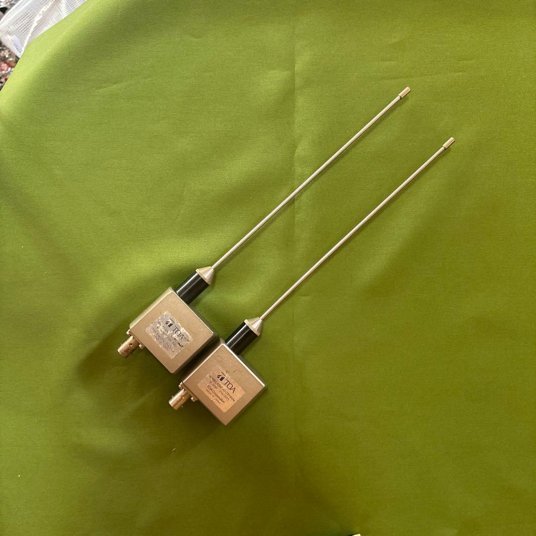 ①TOA YW-520 2台 800MHz帯5/8λ型アンテナ 2本セット