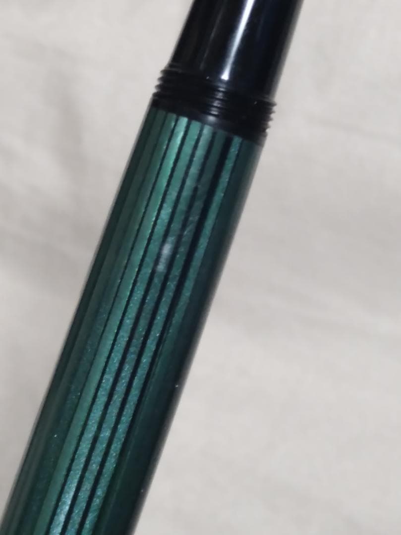 ペリカン　スーべレーン　 M400 万年筆　M 中字 透明軸 緑縞　グリーン