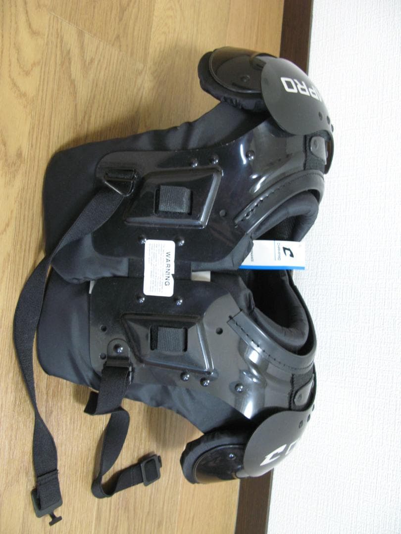 CHAMPRO Gauntlet 1 フットボールショルダーパッド、L、ブラック