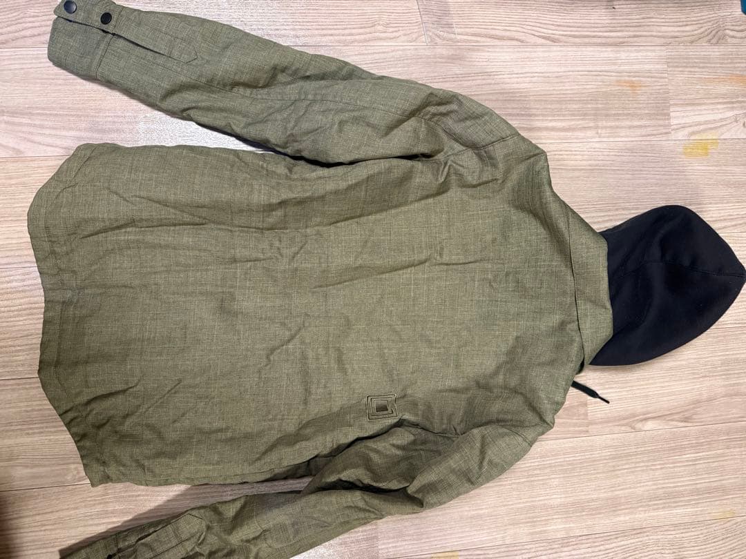 L-1スノーボードウェア　ジャケット