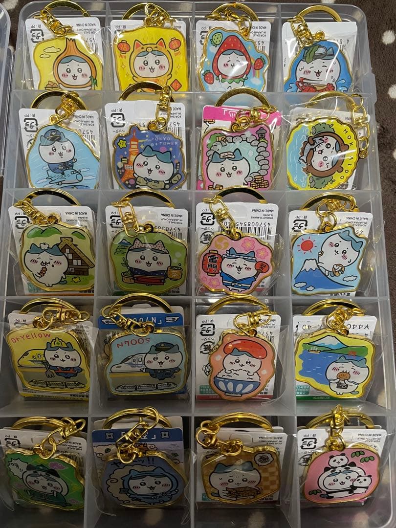 【まとめ売りのみ】ちいかわ　ご当地キーホルダー　59個セット(ハチワレ)