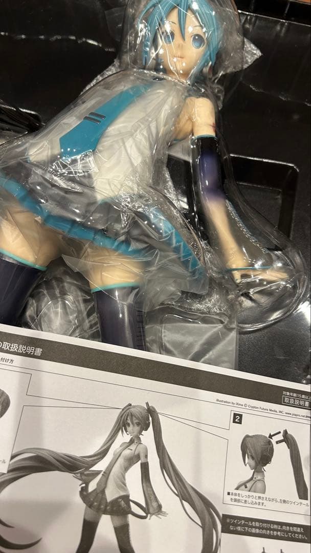 初音ミク V3 1/4スケール フィギュア【初版】開封済み 未使用