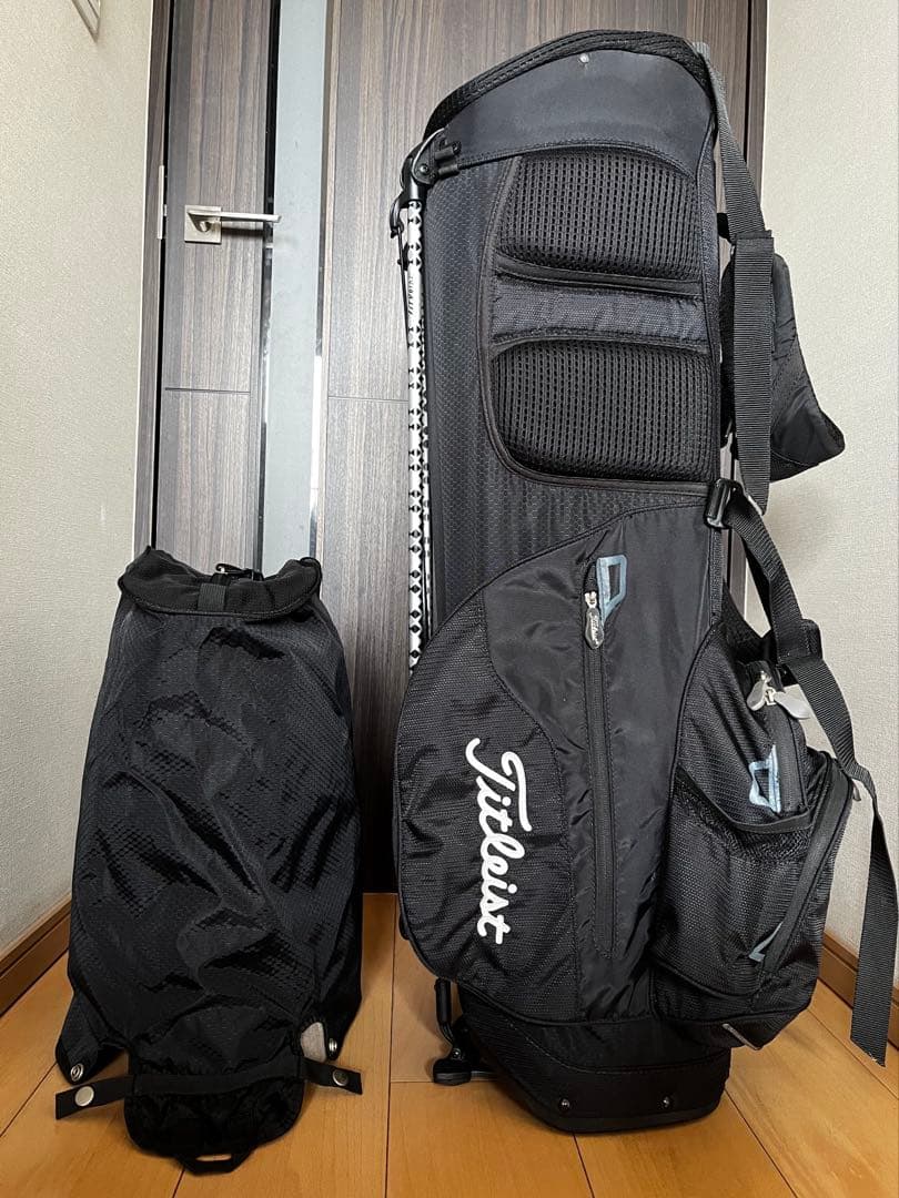 良品Titleistタイトリスト スタンド式キャディバッグ 軽量　９型　ブラック