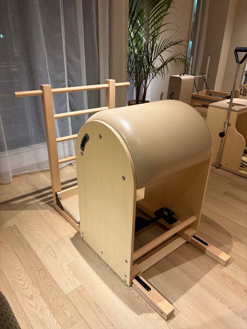 ピラティス　バレル