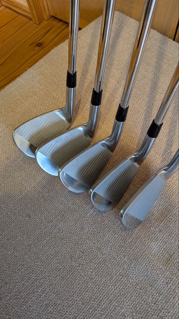 【練習場のみ】242CB+　6〜P MODUS 125X（番手ずらし）