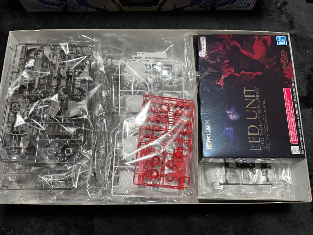 PGユニコーンガンダムペルフェクティビリティ＋拡張セット＋LEDユニット