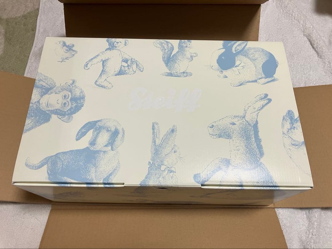 よつばと×シュタイフジュラルミン、サイン色紙つき