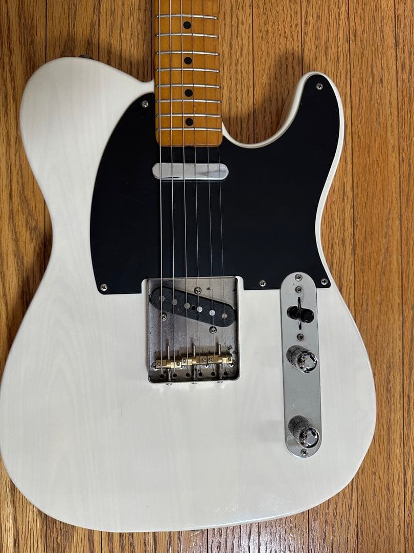 Fender Japan Telecaster ホワイト（オマケ付属中止）