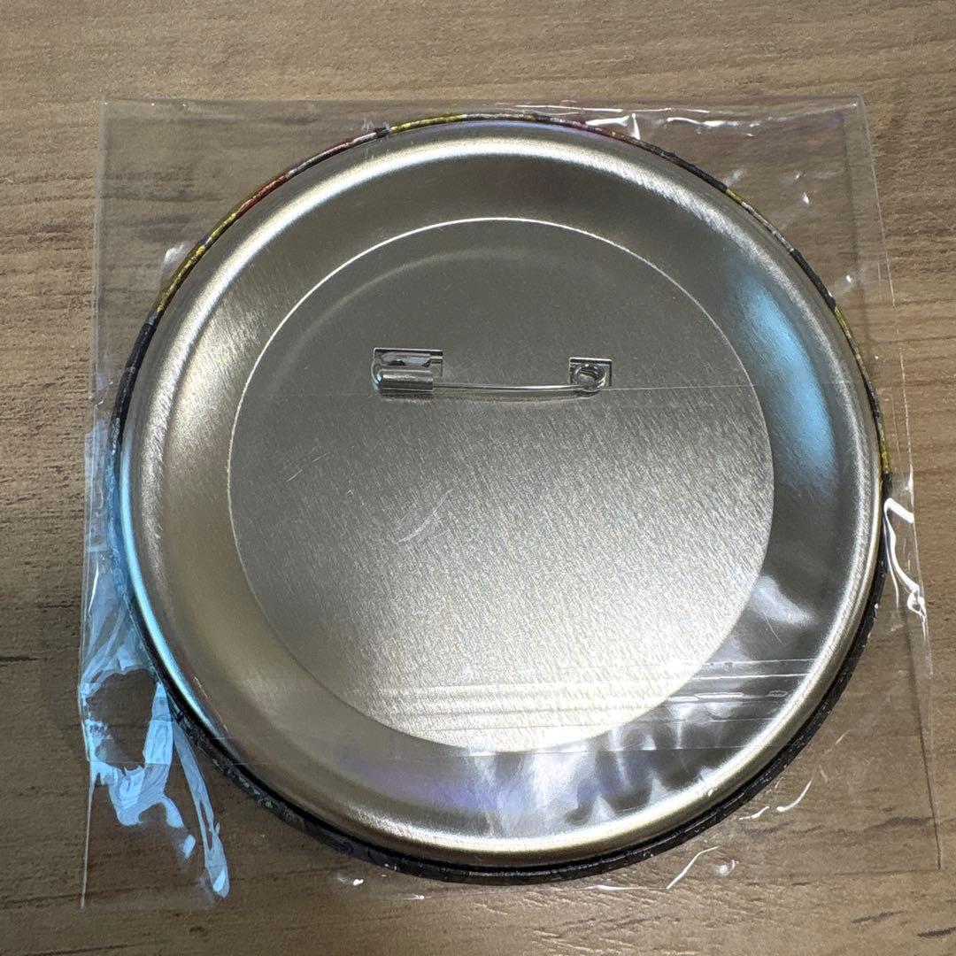 おおきなランダムキラキラ缶バッジ 虎杖悠仁