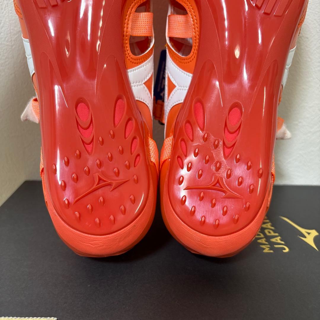 【新品・未使用】ミズノ クロノインクス9 28cm