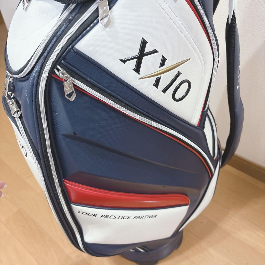 K434 XXIO ホワイトネイビー キャディバッグ