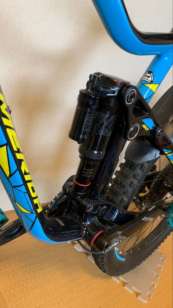 MTB フルサスペンション