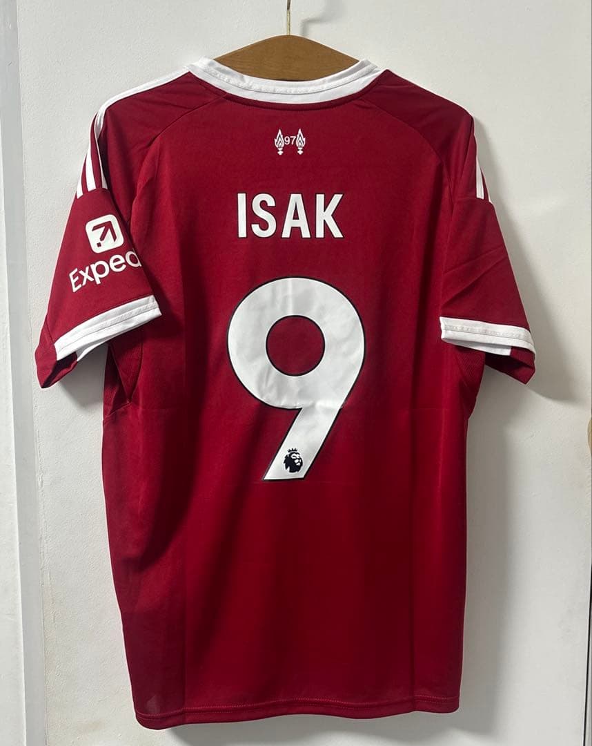 【新品未使用】正規品 イサク リヴァプール 25/26 ユニフォーム Mサイズ