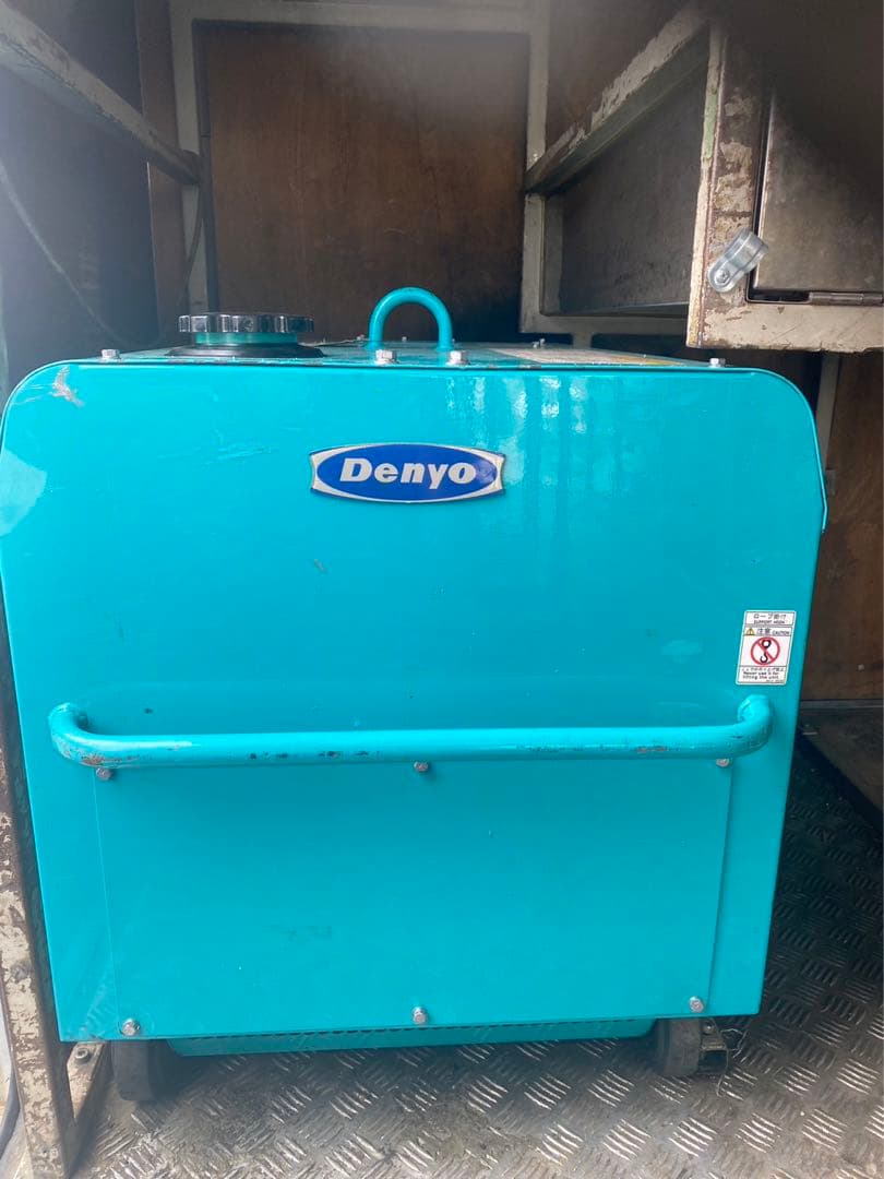 デンヨー  インバーターディーゼル発電機  DA-3100SS-IV