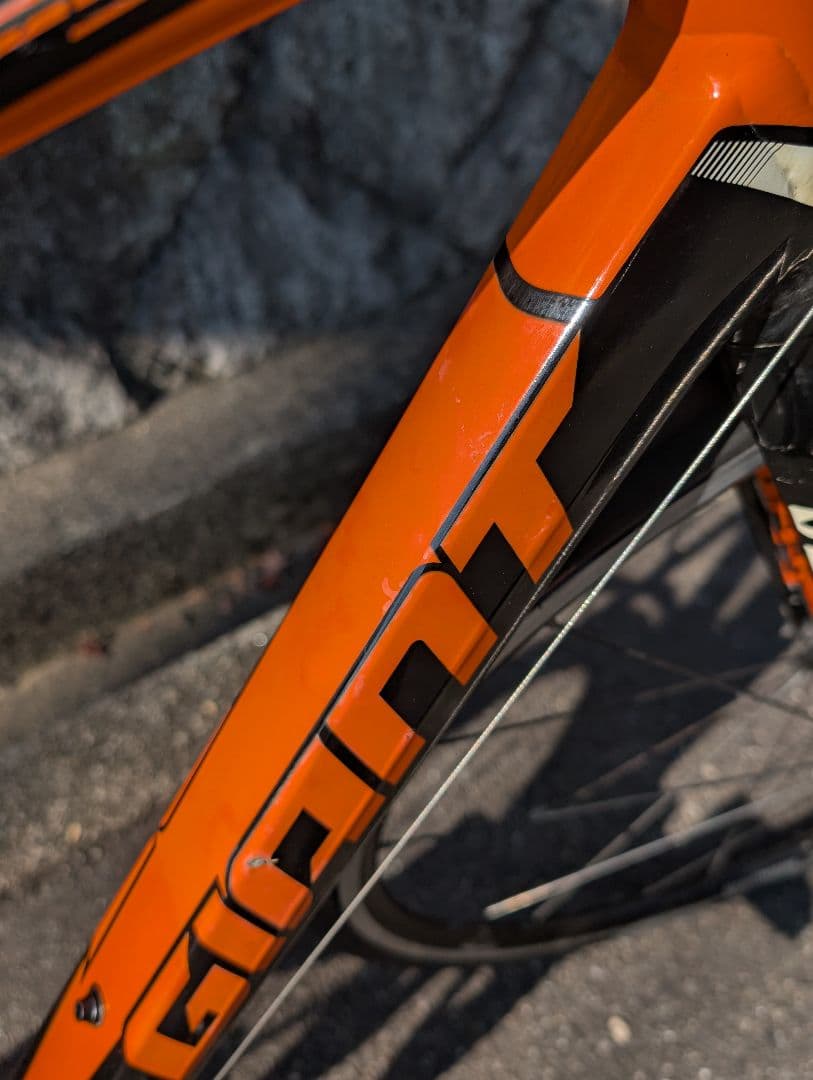 【ロードバイクデビューに！】GIANT DEFY Mサイズ