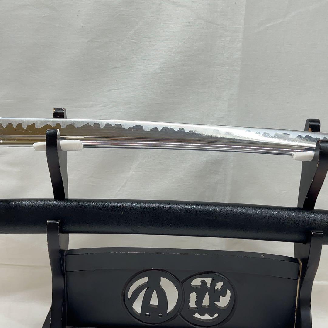 【模造刀】太刀 鉄鍔 透かし樋入り 全長102.0センチ 日本刀 刀剣 黒鞘