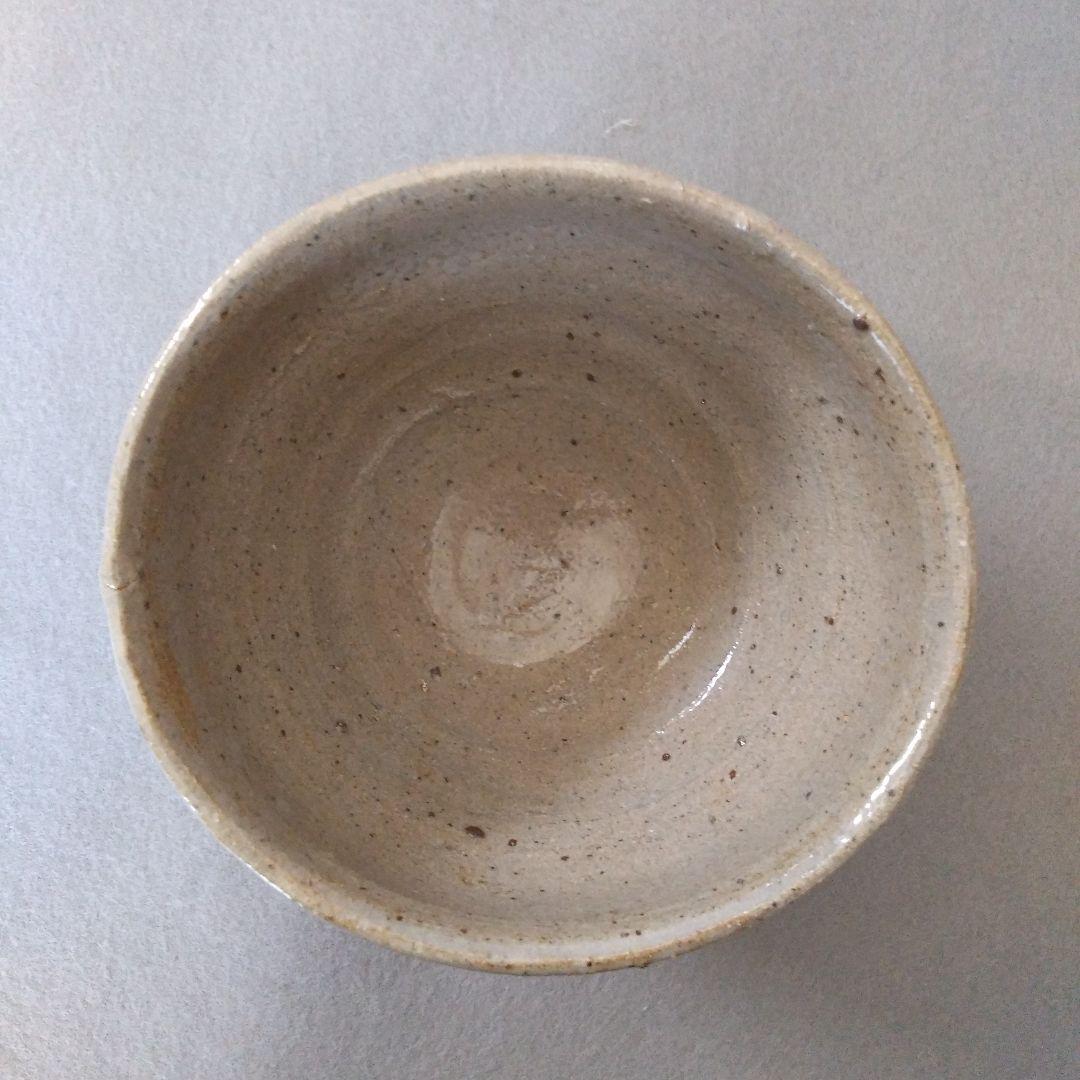 西岡小十　氏作　絵唐津茶碗　唐津焼　合わせ箱付き