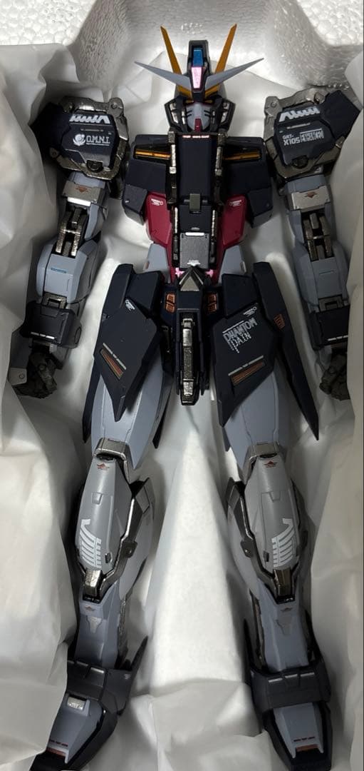 メタルビルド　ストライクノワールガンダム