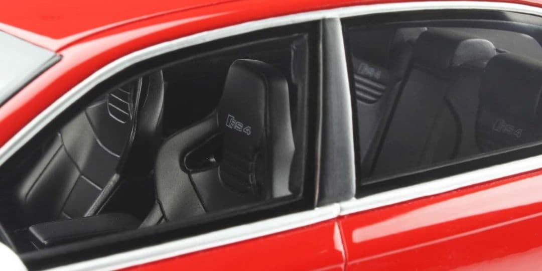 オットー otto 京商 アウディ RS4 4.2 FSI 1/18