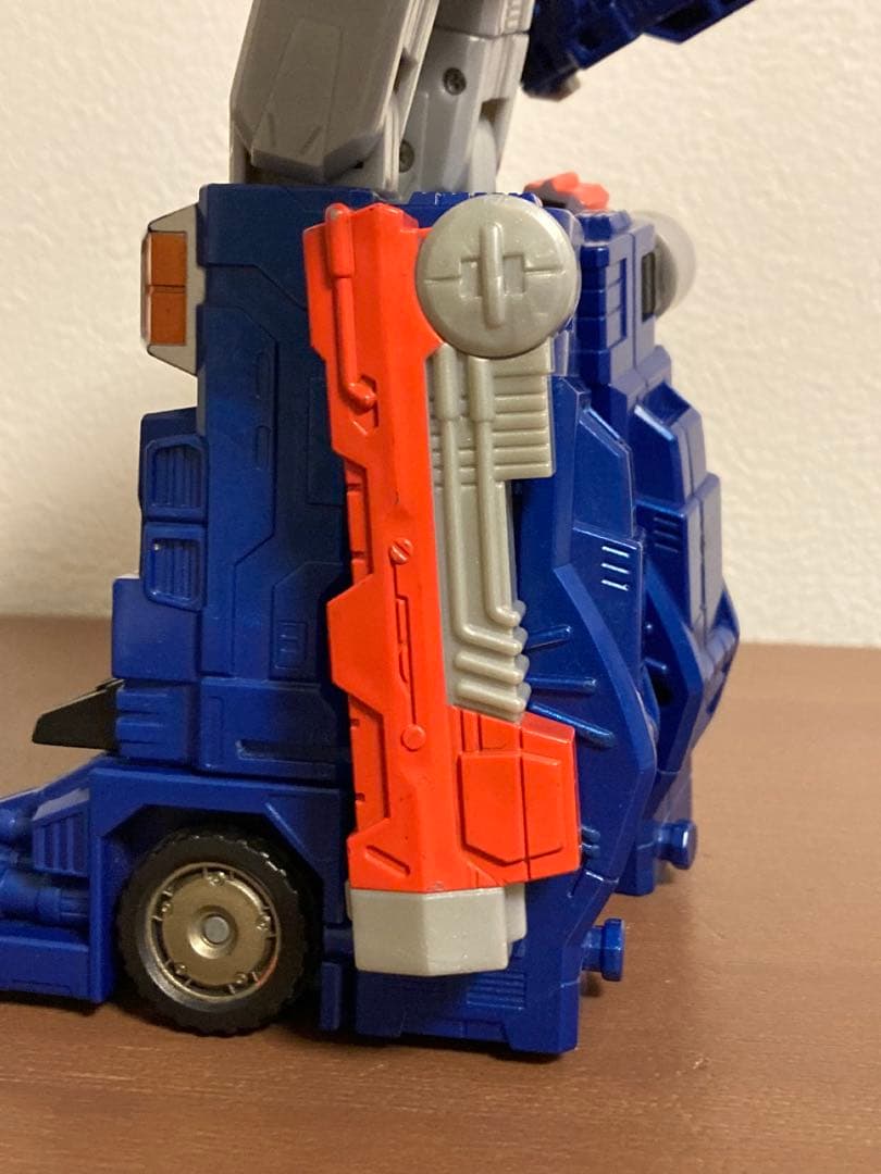 トランスフォーマー 総司令官 ギャラクシーコンボイ GC-01