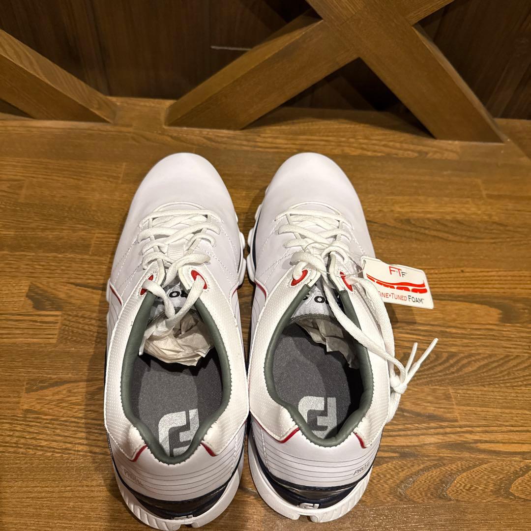 FootJoy ゴルフシューズ ホワイト/ネイビー