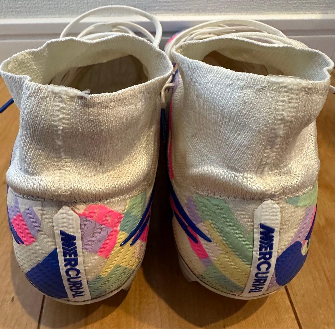 こ*い様 浦和レッズ　チアゴサンタナ選手着用サイン入りスパイクNike