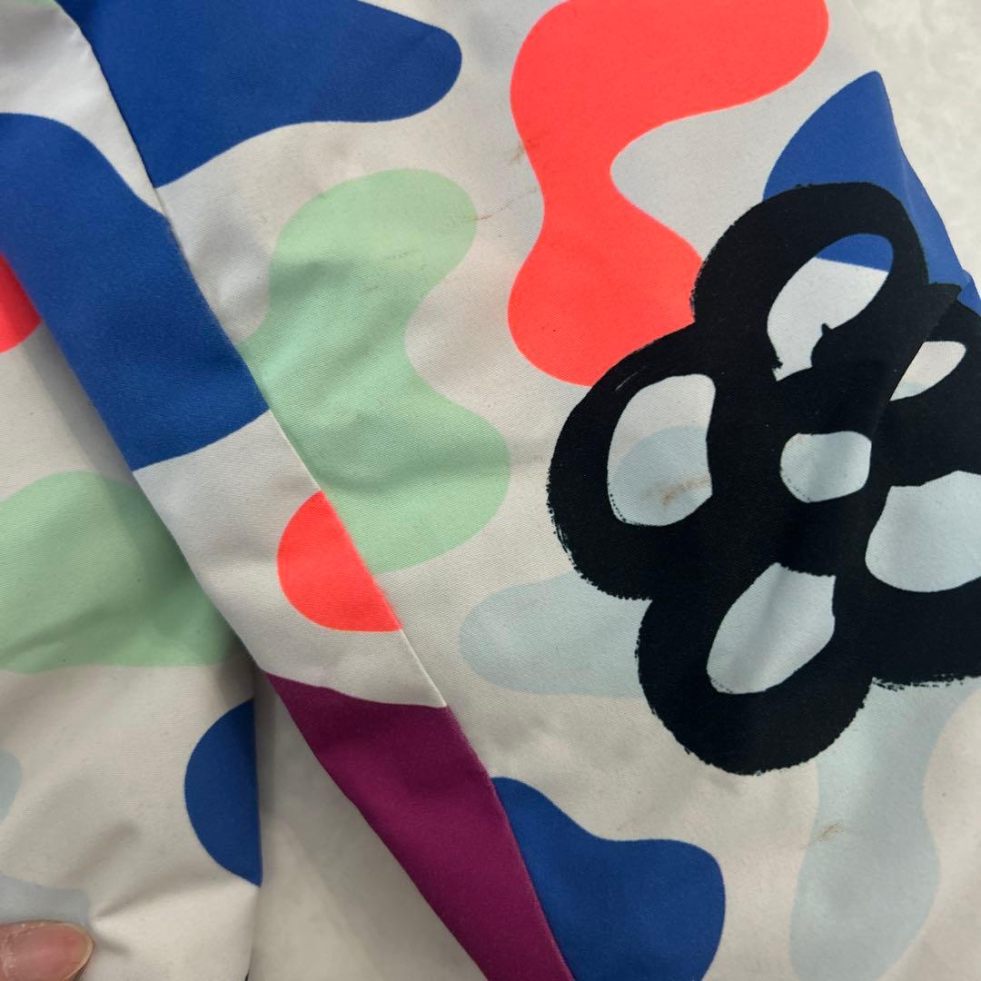 キッズ　BURTON スノーウェア上下セット 130 S 花柄 撥水 防寒