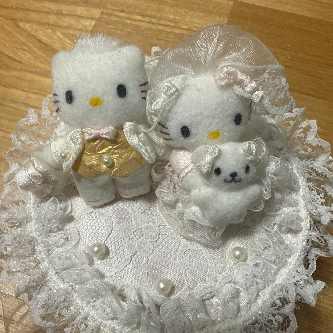 レア　ハローキティ ウエディング